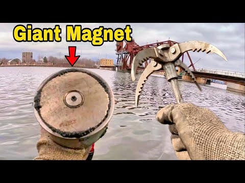 OMG.. Magnet Fishing Gone WILD!