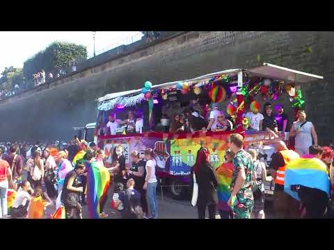 CSD Dresden 2021 – Parade (1/8)