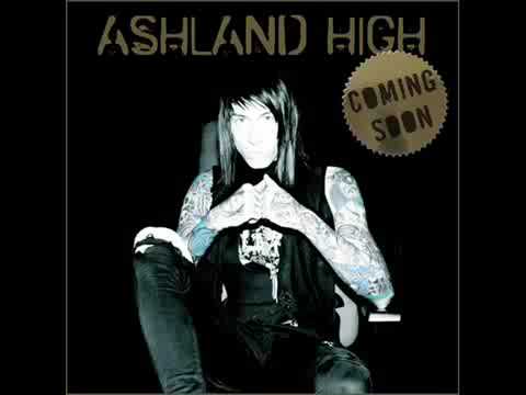 Ashland HIGH - French Kiss