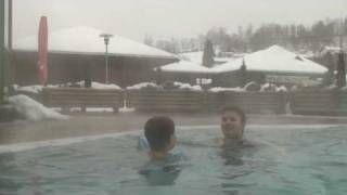 preview picture of video '2010 2.10. Lam (venkovní bazén).mpg'