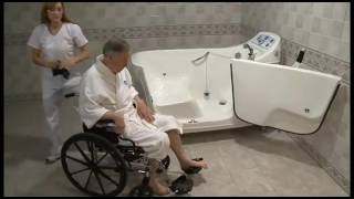 Invacare TheraPure Bathing System Review