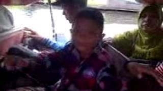 preview picture of video 'Suasana Taxi menuju desa paminggir'