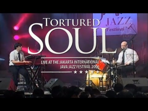 Tortured Soul "Fall In Love" Live at Java Jazz Festival 2006
