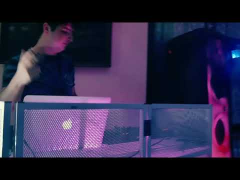 RUMMY - MOJA GRA (OFFICIAL VIDEO)