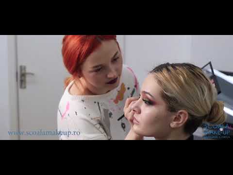 Video Masterclass cu Andra Papacu la Şcoala de Make-up Ramona Chiriţă - 6 martie 2018