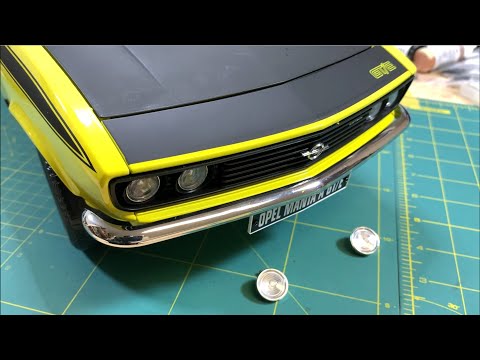 Opel Manta A GT/E von Hachette | Ausgabe 108-109