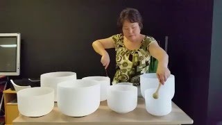 Crystal singing bowls healing session with Eri Totsuka
