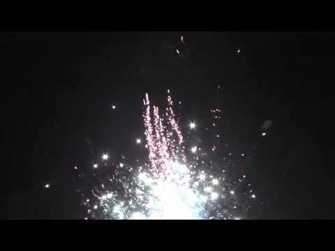 Vuurwerkshow begin deel 3 Oud en Nieuw 2015 - 2016