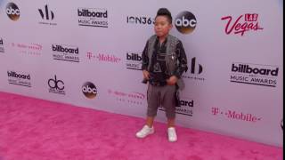 BBMAs 2017 FashionCam Aidan Xiong