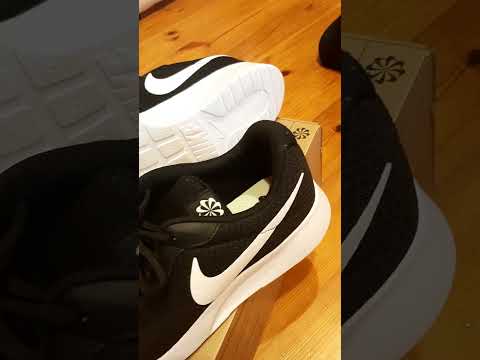 Nike Tanjun Men Black Running Casual Shoe