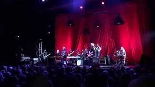 Hall And Oates - "Back Together Again" Live at The Greek 10/26/14