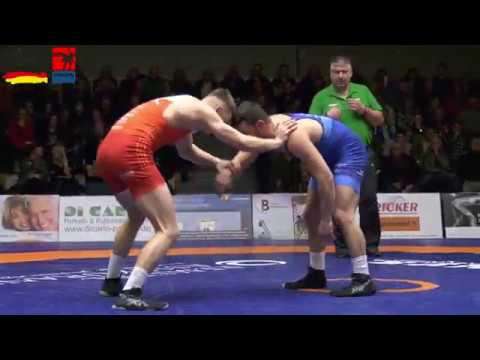 RINGEN BUNDESLIGA: ASV Schorndorf - SV Hallbergmoos 75 LL - Andre Winkler vs. Ergün Aydin