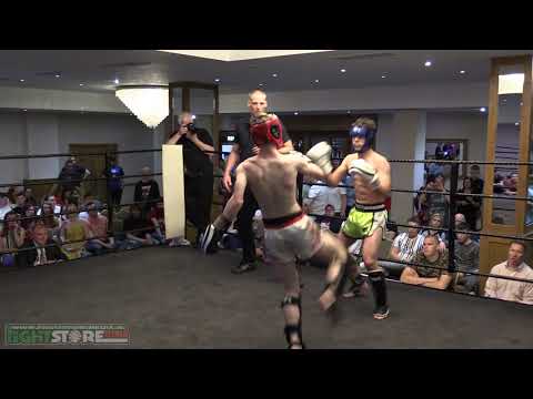 Ian Wall vs Adrian Biaklowski - Premier Fight Night 2