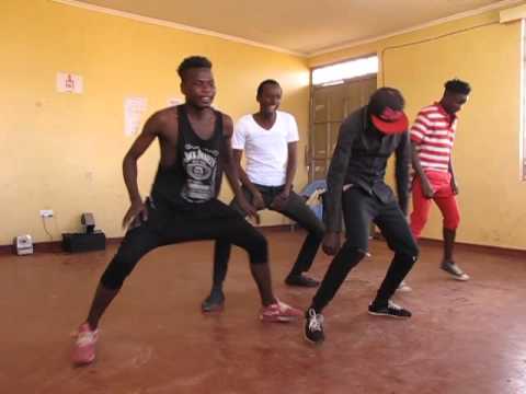 Fimbo ya tatu,Yasha dance group