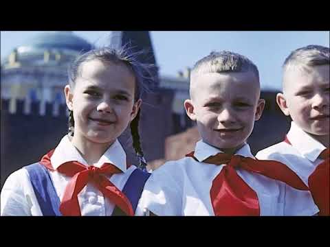 Tak jsme žili - Husákovy děti