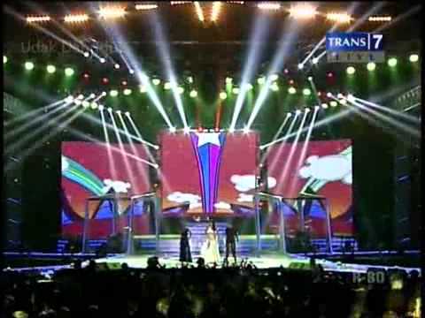 Trio Macan - Iwak Peyek