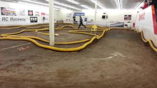 preview picture of video 'RC Racing@Redneck rc.   Practice day april 11th.'