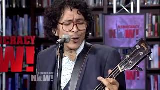 La banda Chicano Batman toca &quot;La Jura&quot; de su nuevo álbum &quot;La Libertad es Gratis&quot; (Freedom is Free)