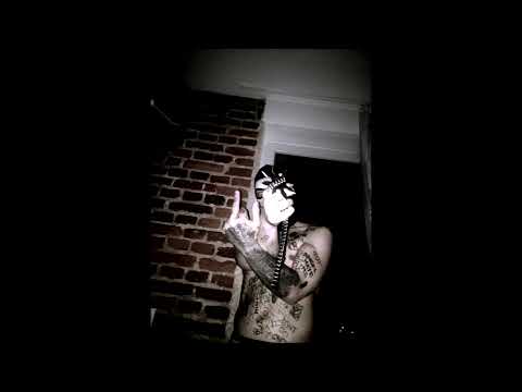 WEENAPER -- DIABEŁ MNIE PRZYTULIŁ I NIKT WIĘCEJ (OFFICIAL AUDIO)