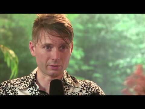 Franz Ferdinand´s Alex Kapranos talks about his first festival&sex as a rockstar.