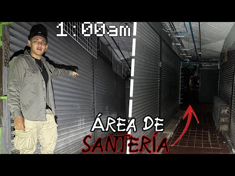Exploré el Mercado SAN JUAN de DIOS de NOCHE y Esto PASÓ ⚠️🤯 [NO Debí HACERLO]