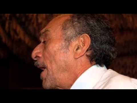 1334 Hinario - Pad. Valdete - Deus é quem me domina