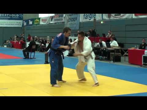 Peter Pfistermueller OEM 2011 Hard gegen Dominik Ostaszewski