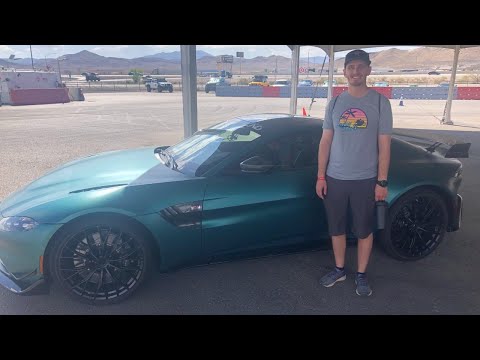 Speed Vegas - Exotics Racing - Aston Martin Vantage - Eric Swahn