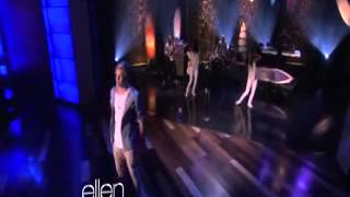 Cody Simpson Performs 'On My Mind'