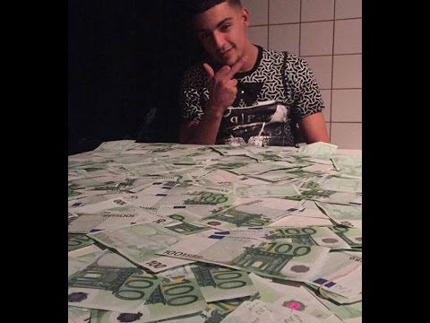 SCS Aflevering 1 - Boef wappert met duizenden euro's en wordt aangehouden !