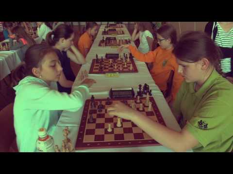 👨‍🌾 D14 4.1. Dominika Plačková - Kamila Schmiesterová 1/2:1/2