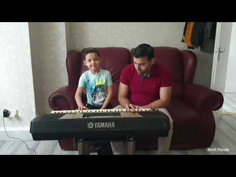 Darius Dumitru canta la orga inceput.