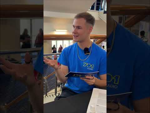 JOHNNY 5 IS OUR FAVE ROBOT