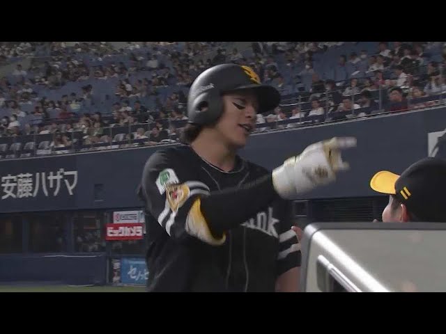 【4回表】相性の良さを見せる!! ホークス・柳田悠岐 ライトスタンドへ今年もホームラン!! 2023年5月12日 オリックス・バファローズ 対 福岡ソフトバンクホークス