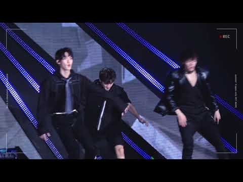 170929 창원 KPOP  페스티벌 NCT 127 마크 (MARK) '0 MILE' 직캠