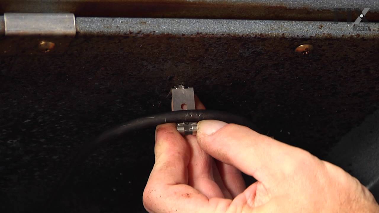 Replacing your Single Heating Element Support Clip Replacing your Single Heating Element Support Clip