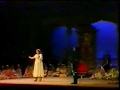 download lagu mp3 mp4 Alina Donizetti, download lagu Alina Donizetti gratis, unduh video klip Alina Donizetti