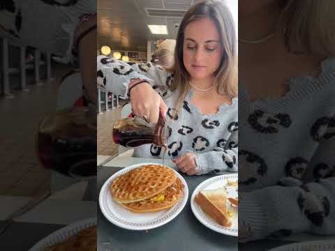 Trending Waffle House Hack #wafflehouse #wafflesandwich #waffle #foodhacks #foodie #breakfast #yum