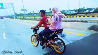 Download lagu story WA satria fu versi alan walker Lily mp3