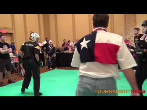 Nicole Pelland vs Sara Laterza Women's Fighting at Battle of Atlanta 2012