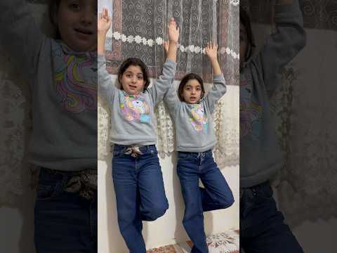 واش ريتاج وأريج كيتسناو خوهم غير ينعاس 😅👶🏻 #ريتاج_وأريج #sorts #تحديات_عائلية #ضحك #تحدي #كوميديا