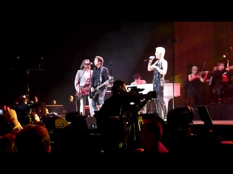 Roxette - Listen To Your Heart (live) - Night Of The Proms NOTP 2009 Berlin, o2 World (HD)