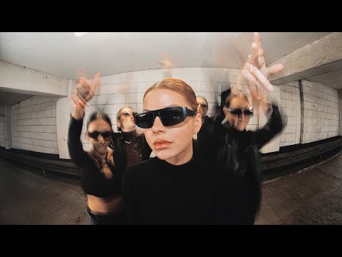 Harriet Jaxxon - Story of Women [Official Music Video]