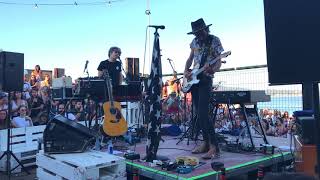 Iván Ferreiro VS Leiva.Afuera en la ciudad. Nautico San Vicente