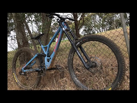 One Lap on the 2020 Specialized Demo Expert 29, at ...