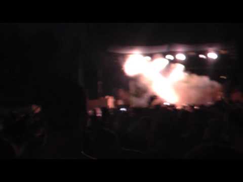 F. Noize @ The Qontinent 2014 playing F. Noize vs Vextor - Farina's Therapy (Dedicated)