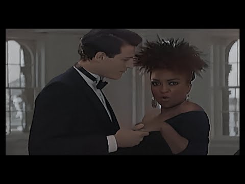 Millie Scott - Love Me Right (1987)