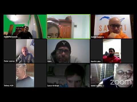 Peter Conroy-Rescate en grandes olas