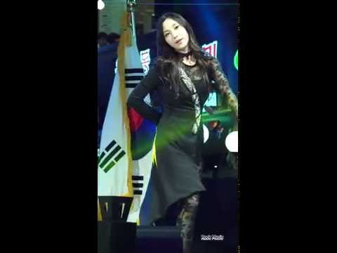 퀸비즈(Queen B`Z)이아람[4K직캠]변집섭(새들처럼)@Rock Music