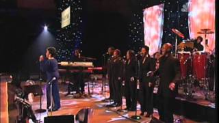 Gladys Knight &quot;I (Who Have Nothing)&quot; (2012)